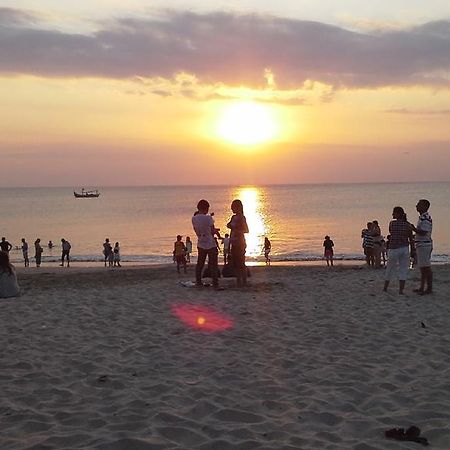 Jimbaran Home Stay Bali Pecatu Esterno foto