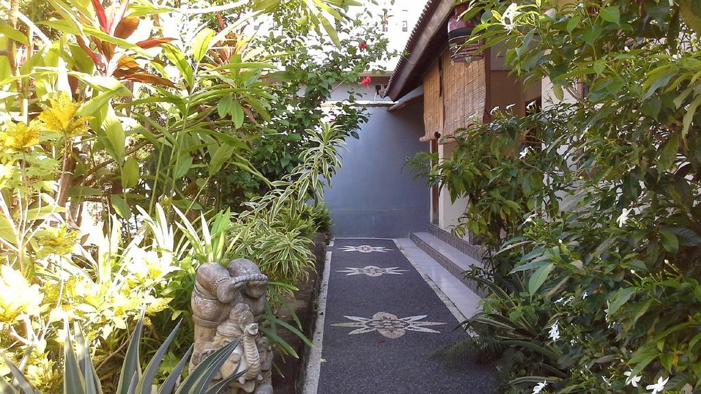 Jimbaran Home Stay Bali Pecatu Esterno foto
